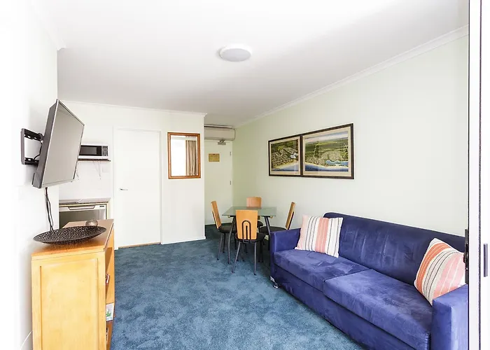 Inner City Chippendale Apartment